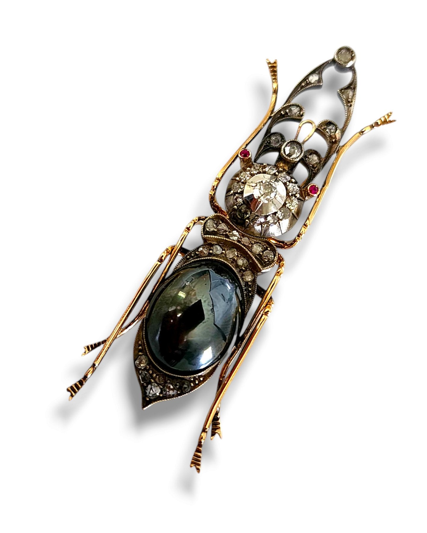 Brooch - 14 kt. Yellow gold, Imperial Russian 56k Gold Beetle Brooch with Diamonds - 1.26ct. tw. Diamond (Natural)