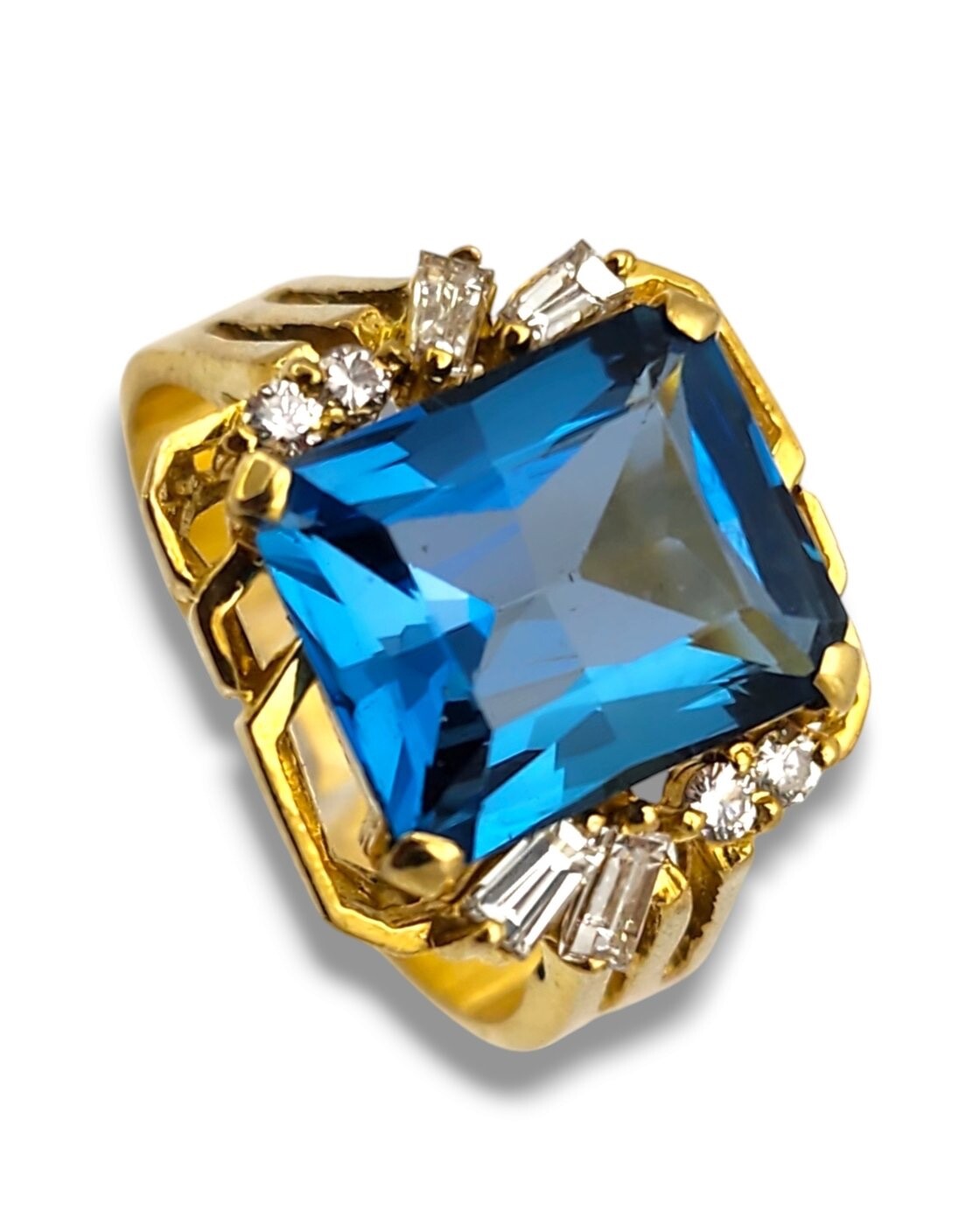 14k Yellow Gold Emerald Cut Blue Topaz W/ 0.44ctw Halo Diamond Ring - 0.20ct.tw