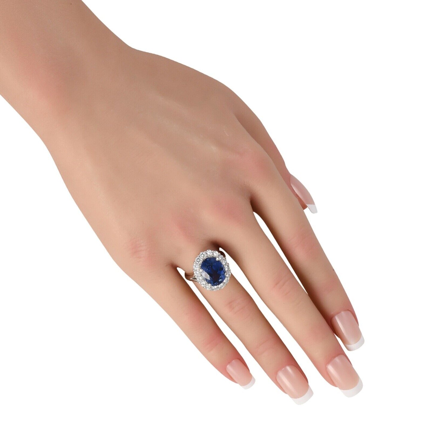 Beautiful 18K White Gold 1.45ct Diamond and Sapphire Ring