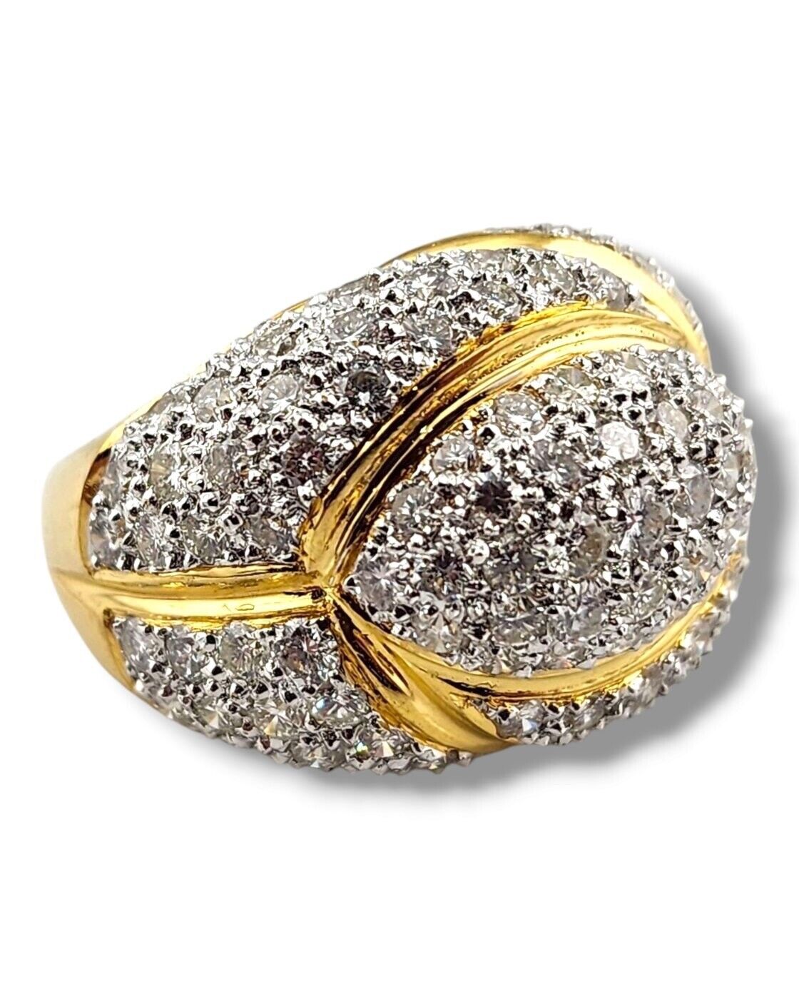 Gorgeous Large 18k Yellow Gold Cocktail 2.55 Carats Diamond Ring