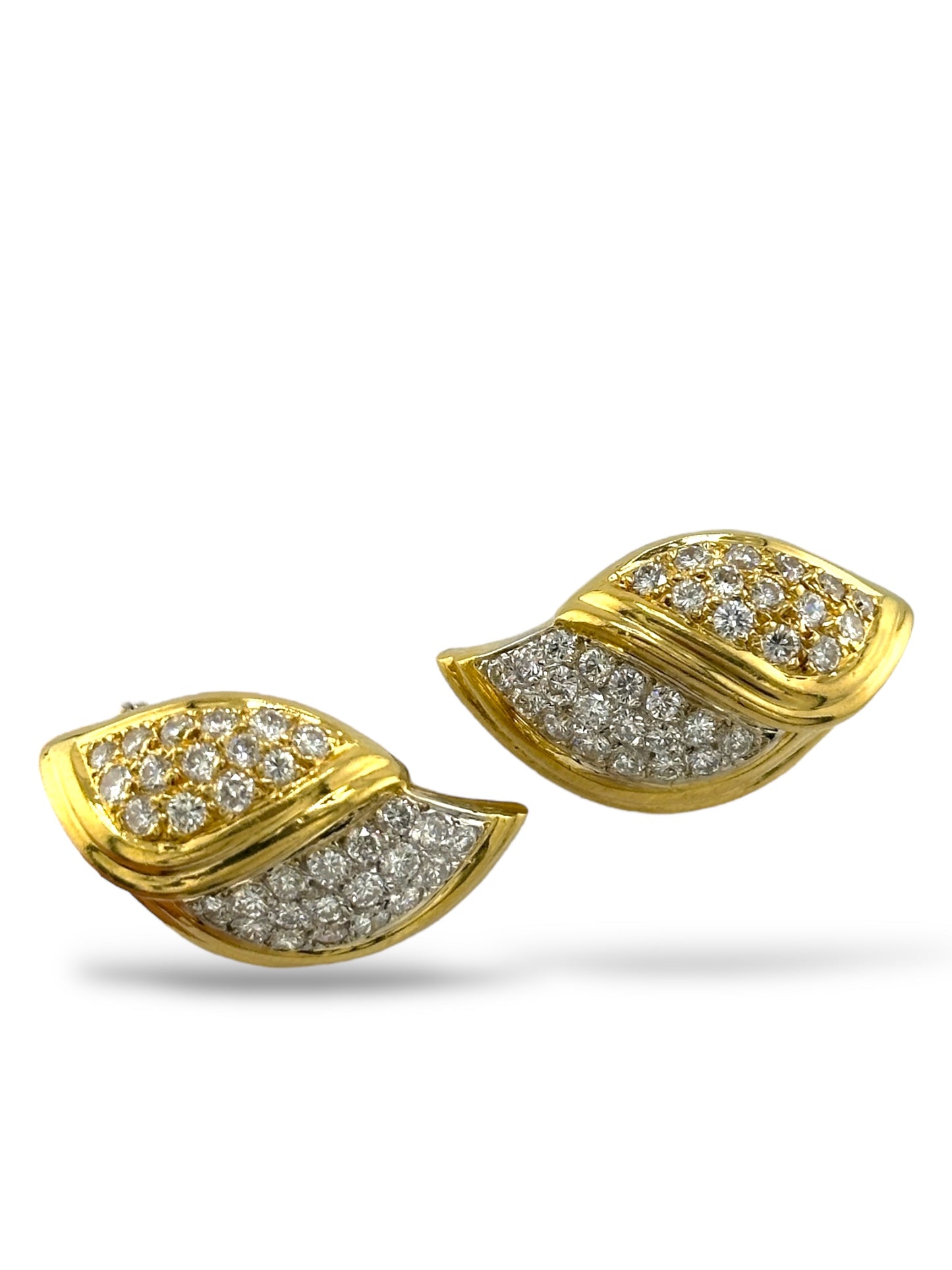 18K Gold Italian Earrings with 0.96 Carats of Diamonds
