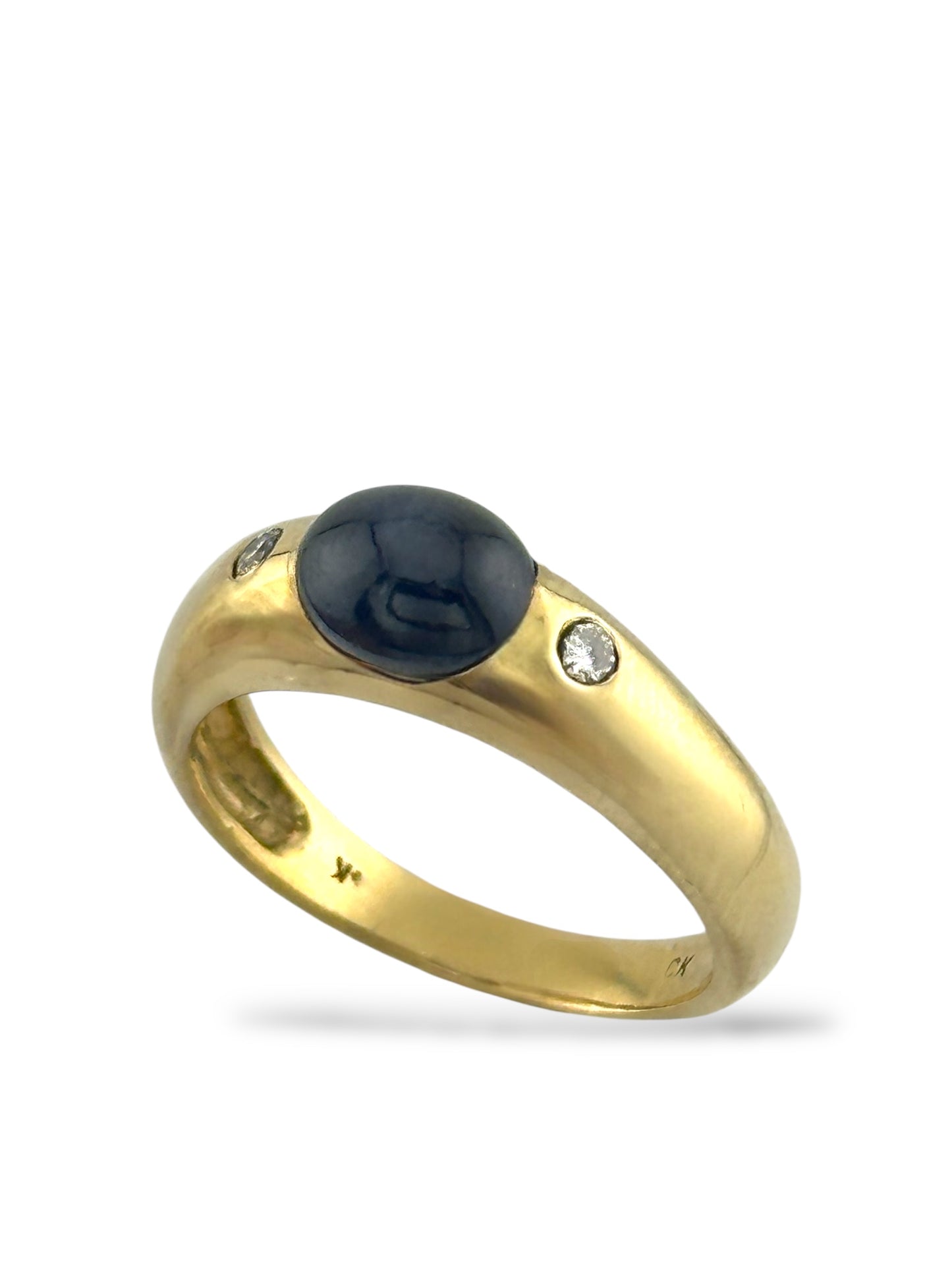 Vintage 14K Yellow Gold Ring with Blue Sapphire and Diamonds