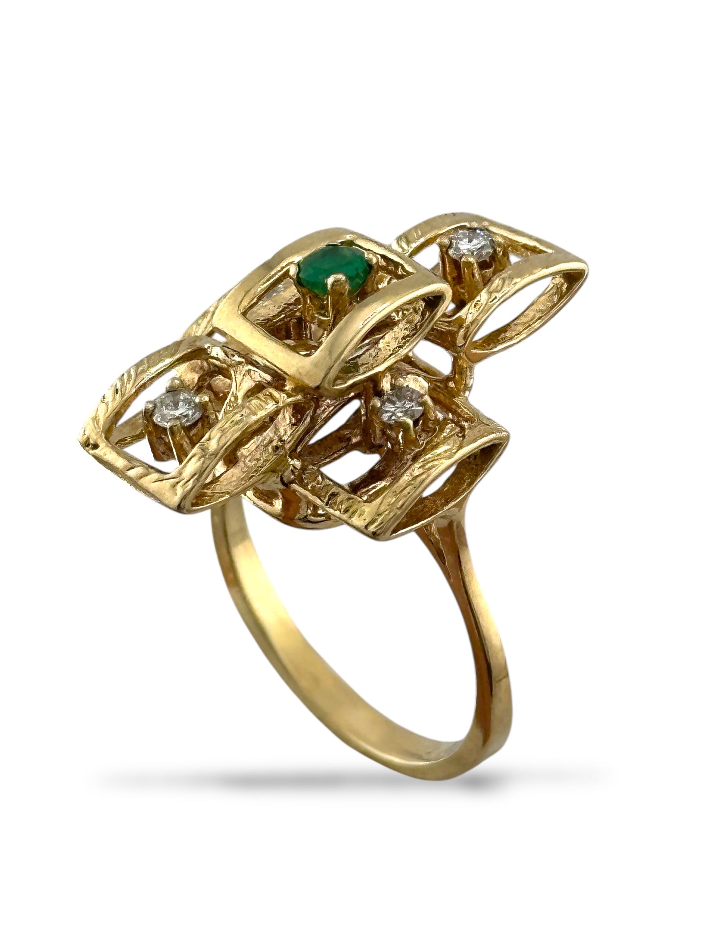 14K Yellow Gold Ring with Emerald and 0.16ct. Diamonds