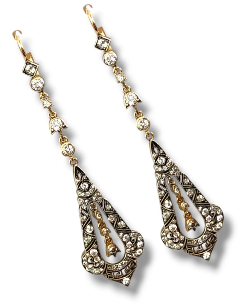 Earrings - 14 kt. Yellow gold, Antique Imperial Russian 56k Gold & Diamond Enamel Earrings 2.10 Carats Circa 1900s - 2.15ct. tw. Diamond (Natural)