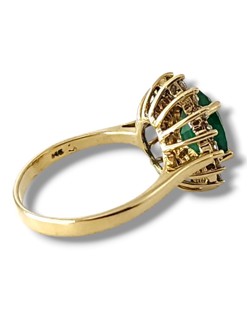 Ring - 18 kt. Yellow gold, Beautiful 18k Gold Emerald and Diamond Women's Ring 1.0Ct Emerald - Diamond