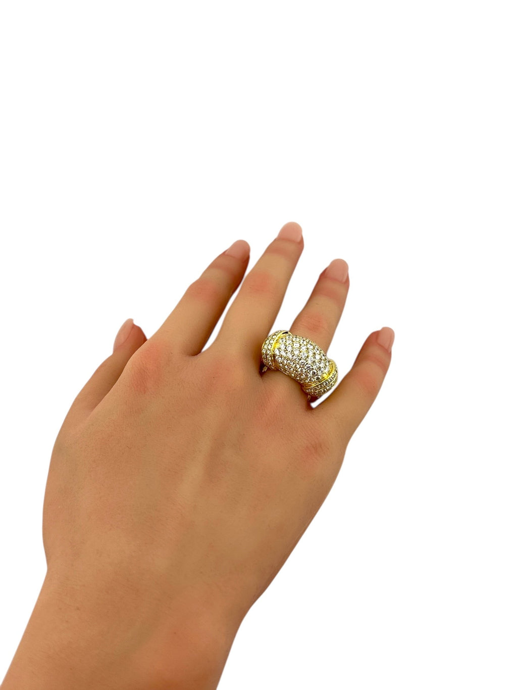 18K Yellow Gold Ring Set with 150 Sparkling Diamonds