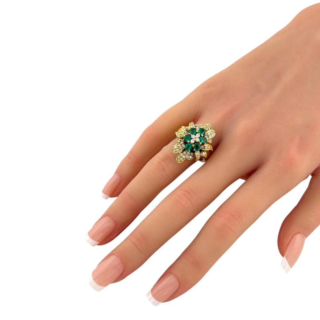 18K Yellow Gold 0.84ct Diamond and Emerald Cluster 2.64ct Ring