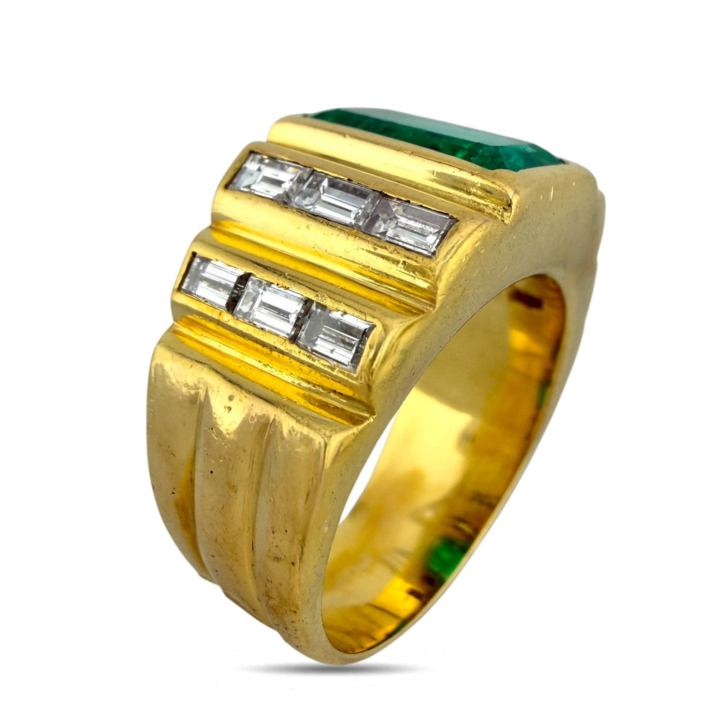 14K Yellow Gold 2.2ct Emerald and 0.6ct Diamond Bold Ring