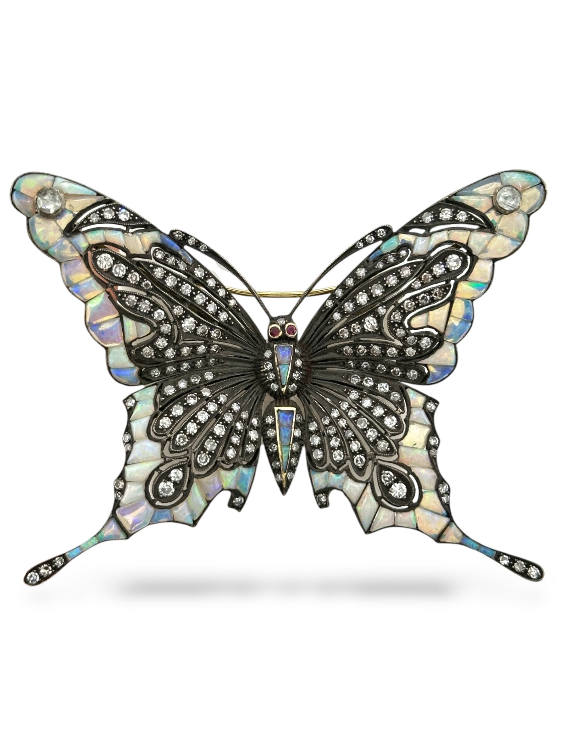 Brooch - 18 kt. White gold, 18K Yellow Gold Butterfly Large Brooch with Diamonds, Opals & Ruby Eyes Signed ART DECO  -  3ct. tw. Diamond (Natural)