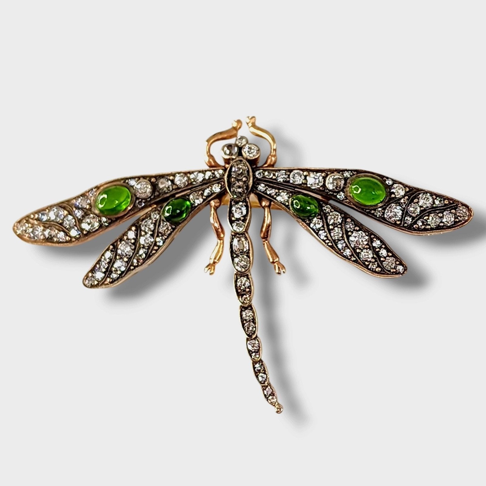 Brooch - 14 kt. Yellow gold, Imperial  Russian 56k Gold & Diamond Dragonfly  Art Nouveau Brooch 2.70 Carats  - Art Deco