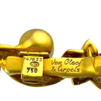Van Cleef & Arpels 18K gold clasp with engraved serial and 750 stamp