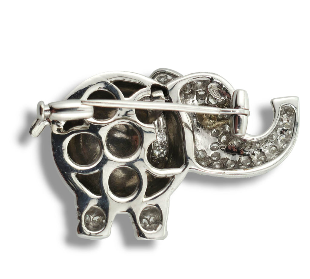 18K White Gold Elephant Pendant Adorned with 2ct Diamonds