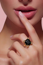 Gucci 18K Yellow Gold Ring Onyx