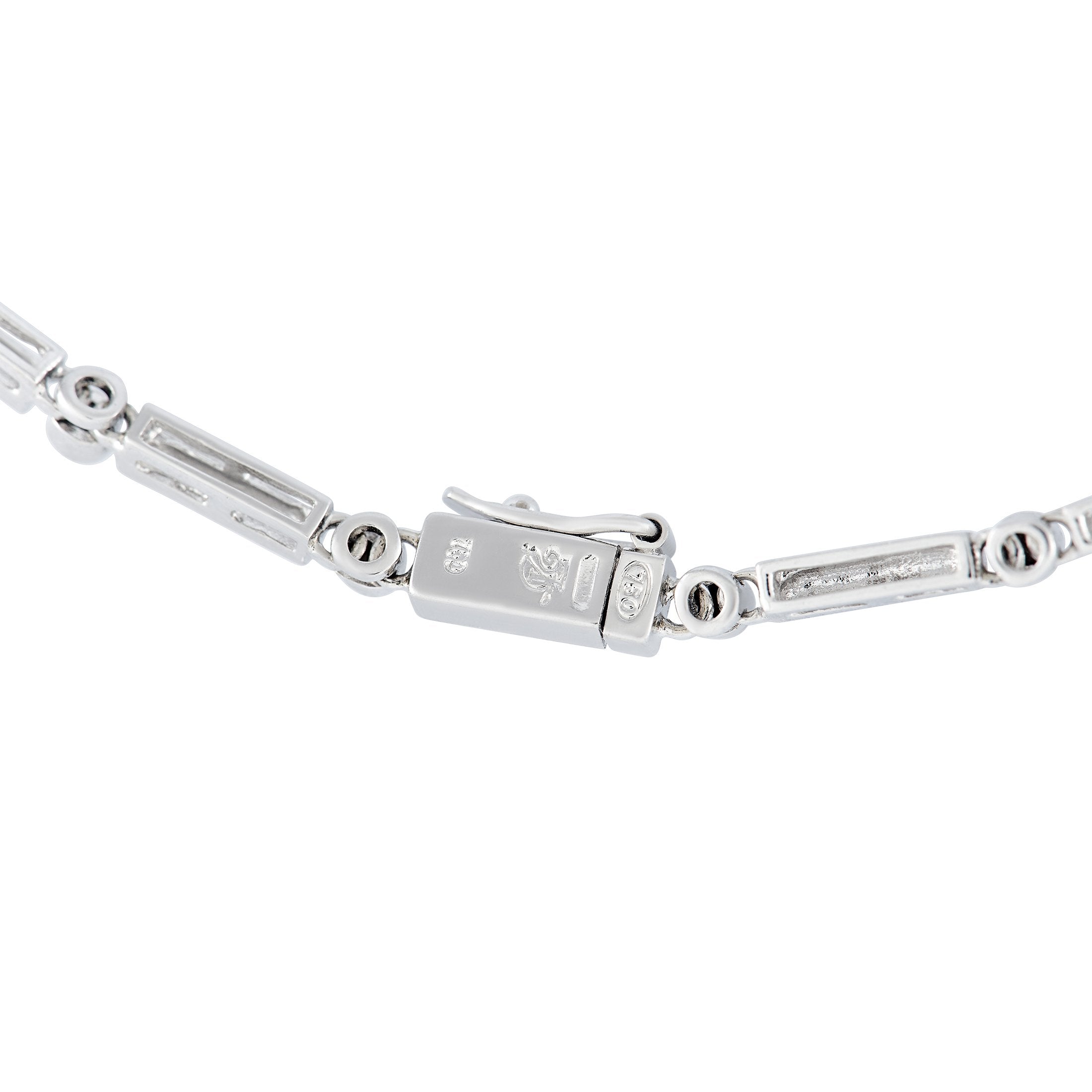 18K White Gold 2.59ct Multi-Diamond Necklace