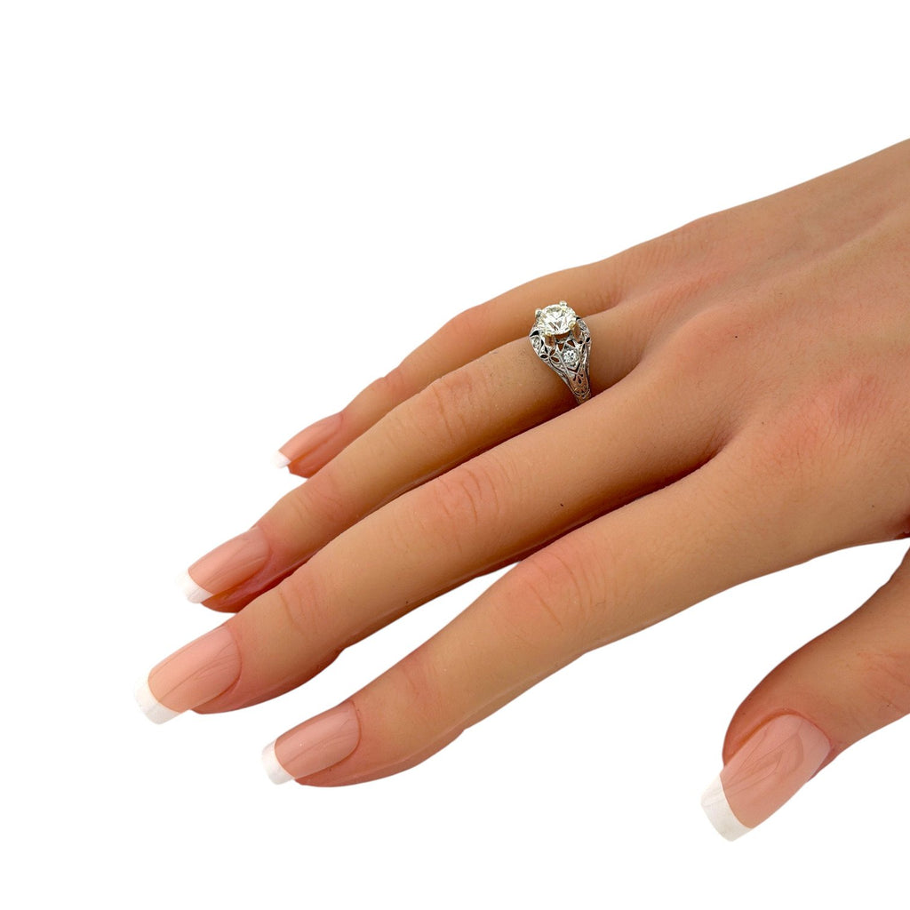 Sculpted Platinum 1.03ct Diamond Ring