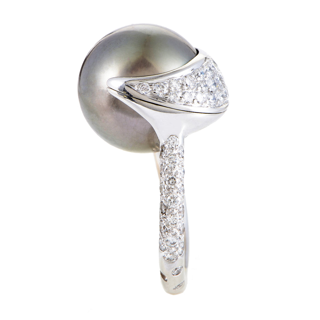 Chanel Womens 18K White Gold Diamond and 13.77mm Black Tahitian Pearl Ring