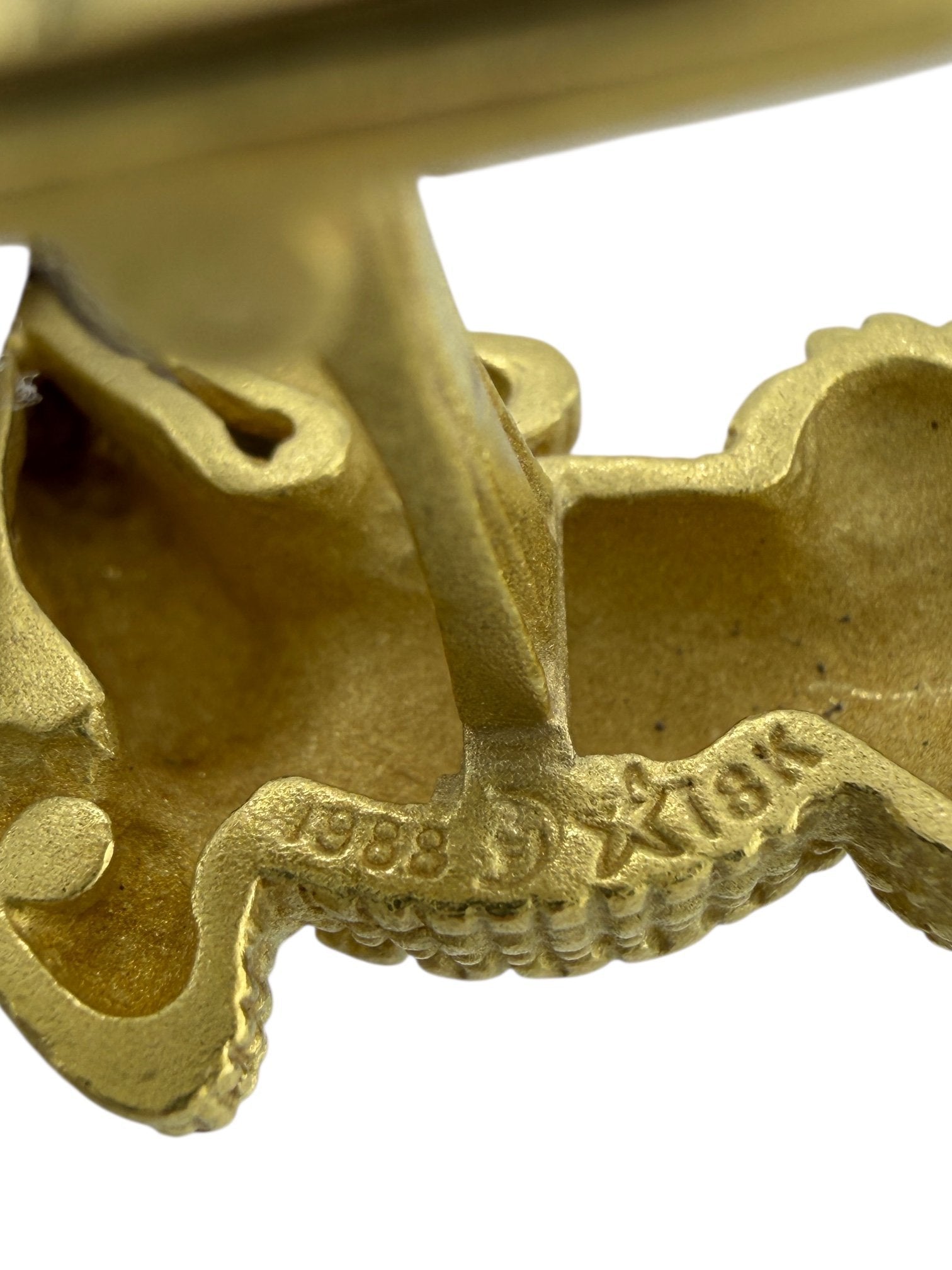 Kieselstein Cord 18K Yellow Gold Alligator Cufflinks