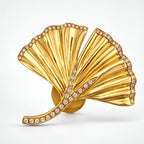 Single gold ginkgo leaf earring with ribbed fan and diamond-set edges