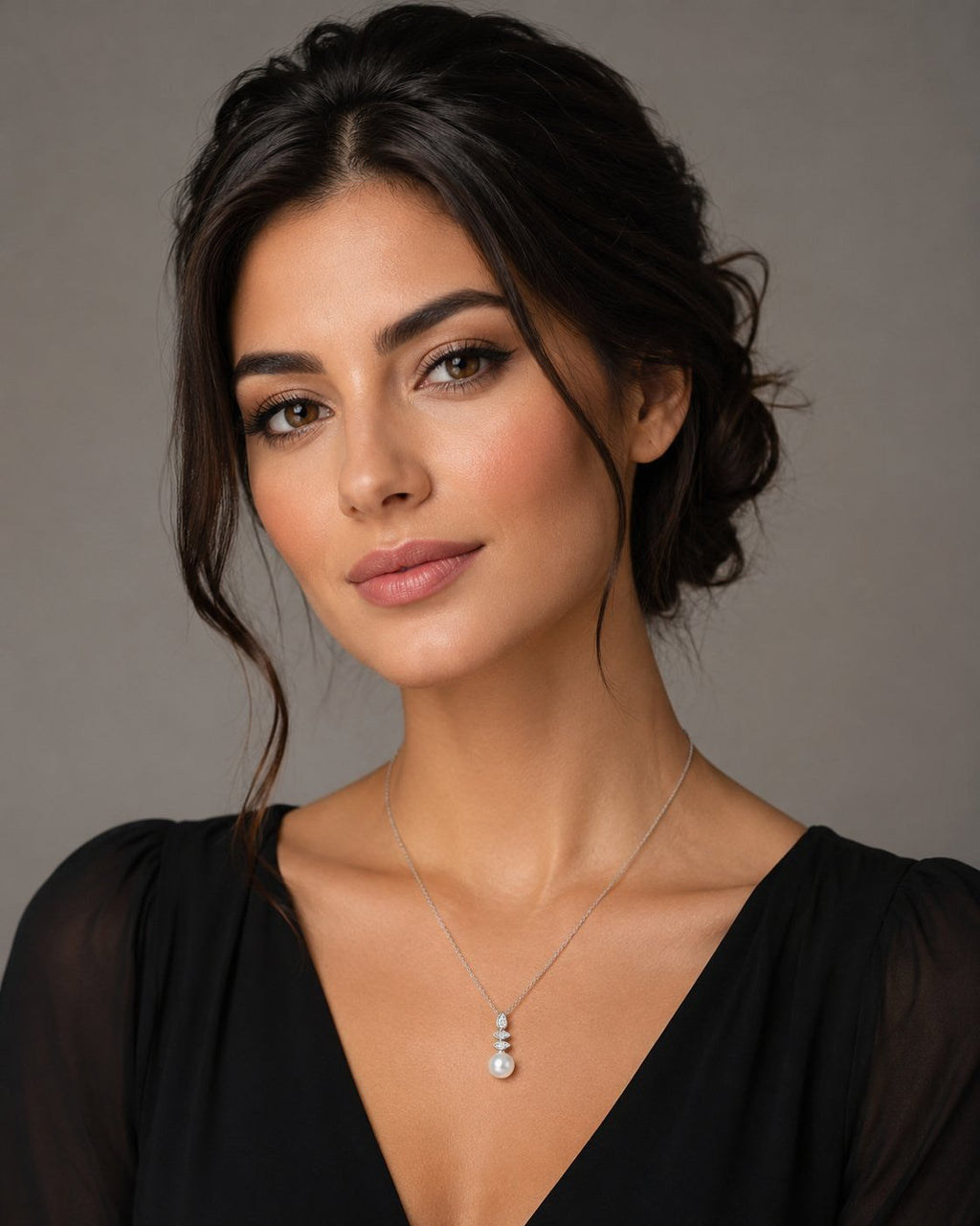 Assael diamond and pearl drop necklace on a fine chain, pendant at the neckline