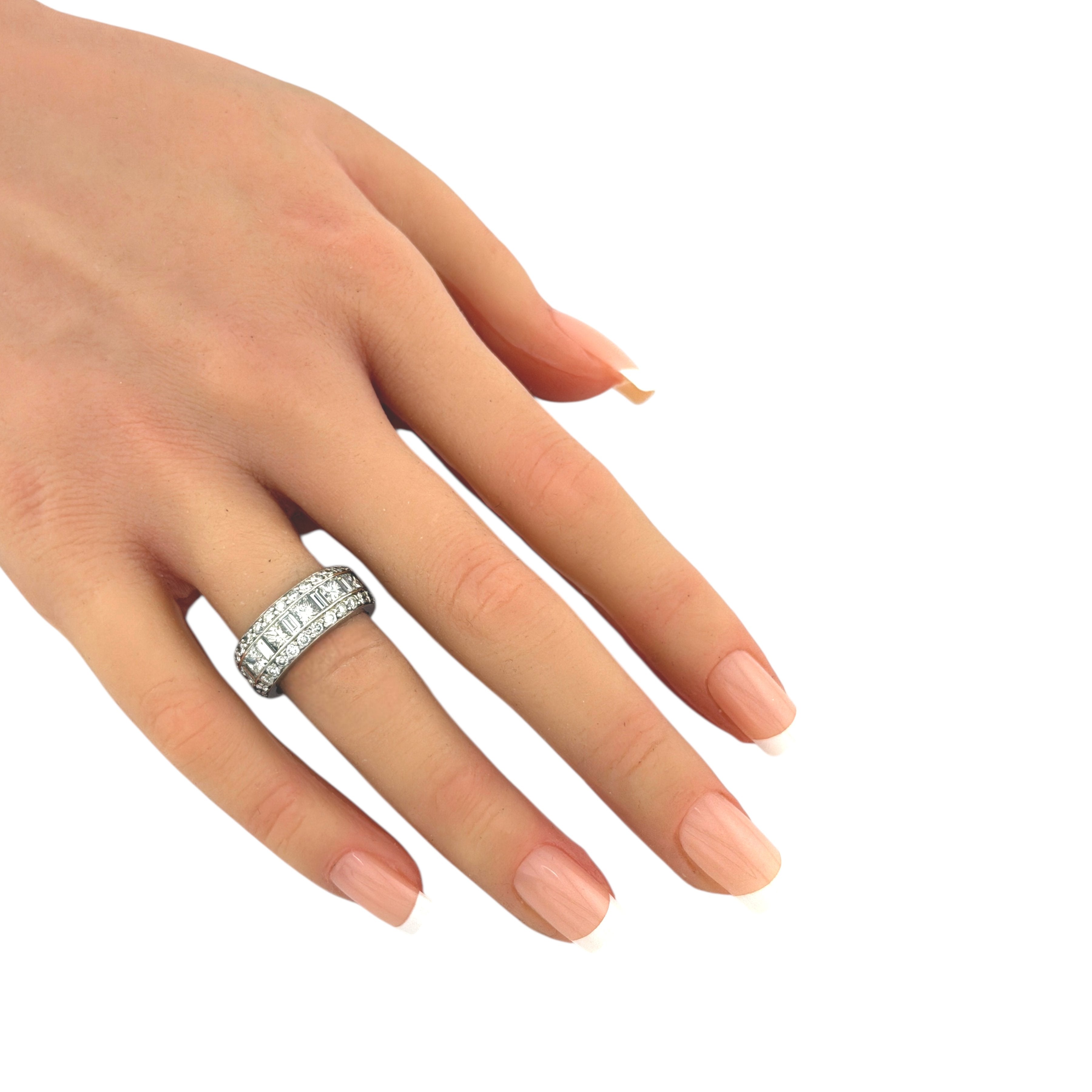 18K White Gold Multi Cut 1.7ct Diamond Ring