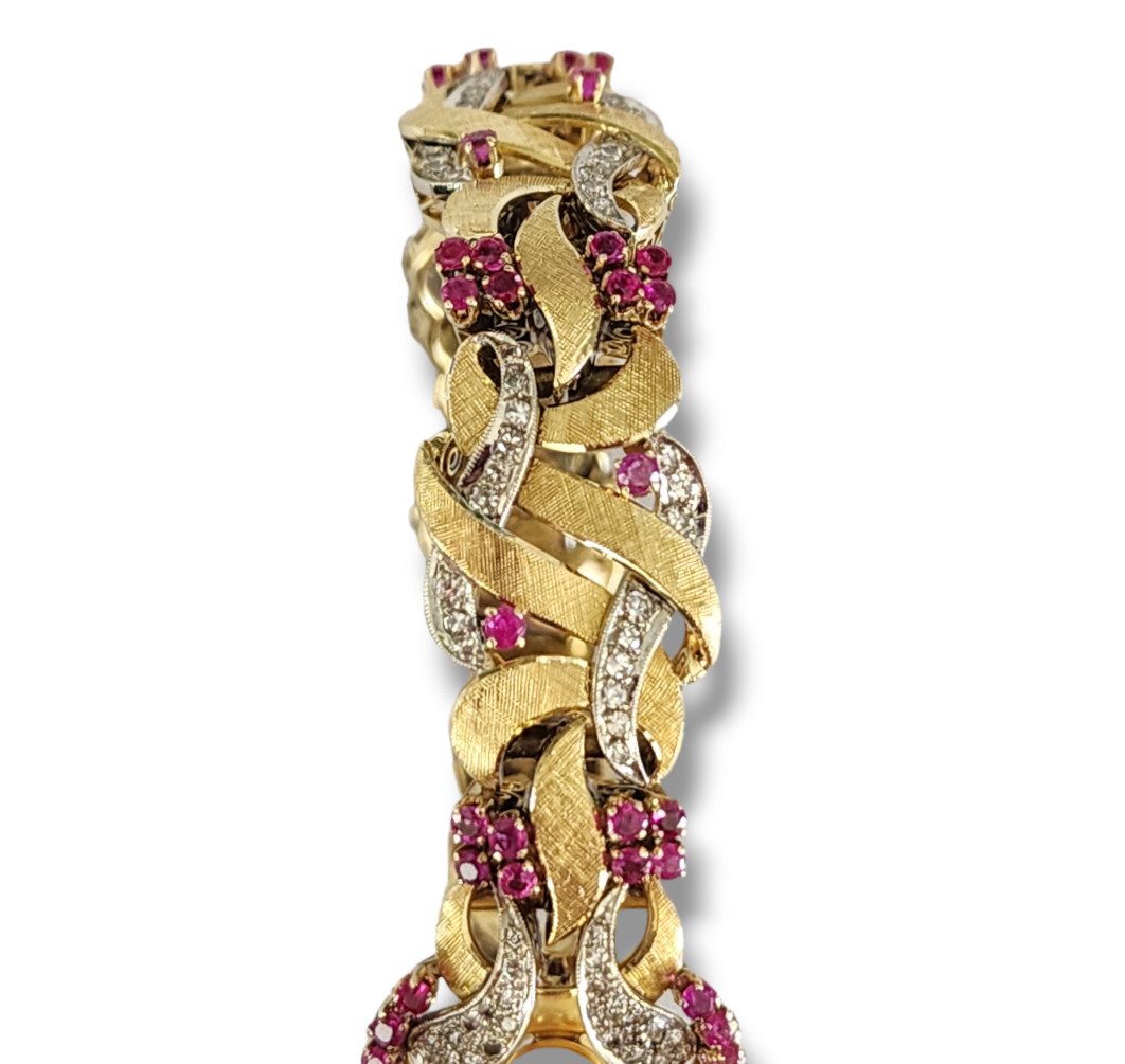 Vintage Heavy 18K Gold 4.5ct Ruby and 3.12ct Diamond Bracelet