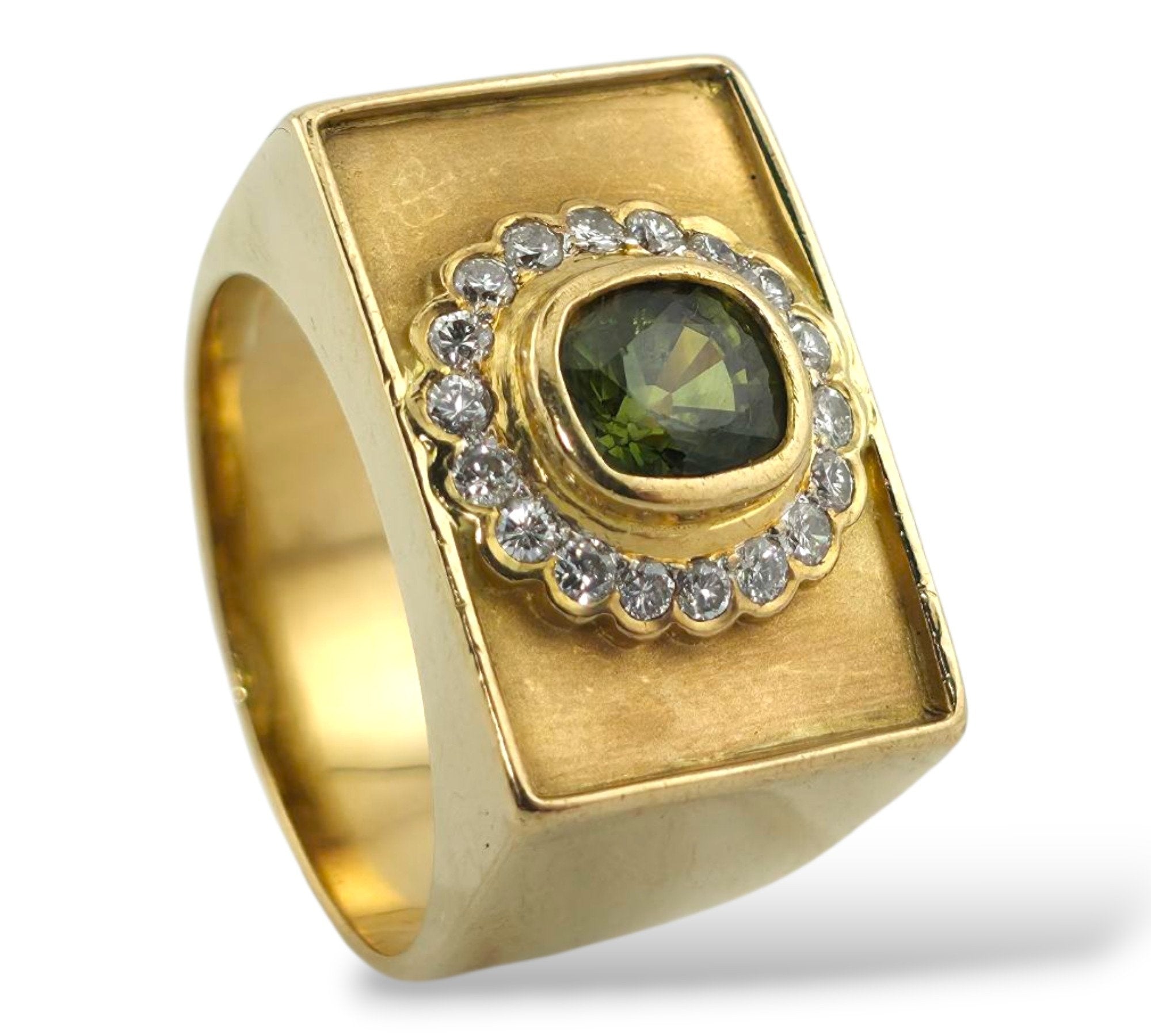 Le Vian 18K yellow gold ring with green gemstone center and diamond halo
