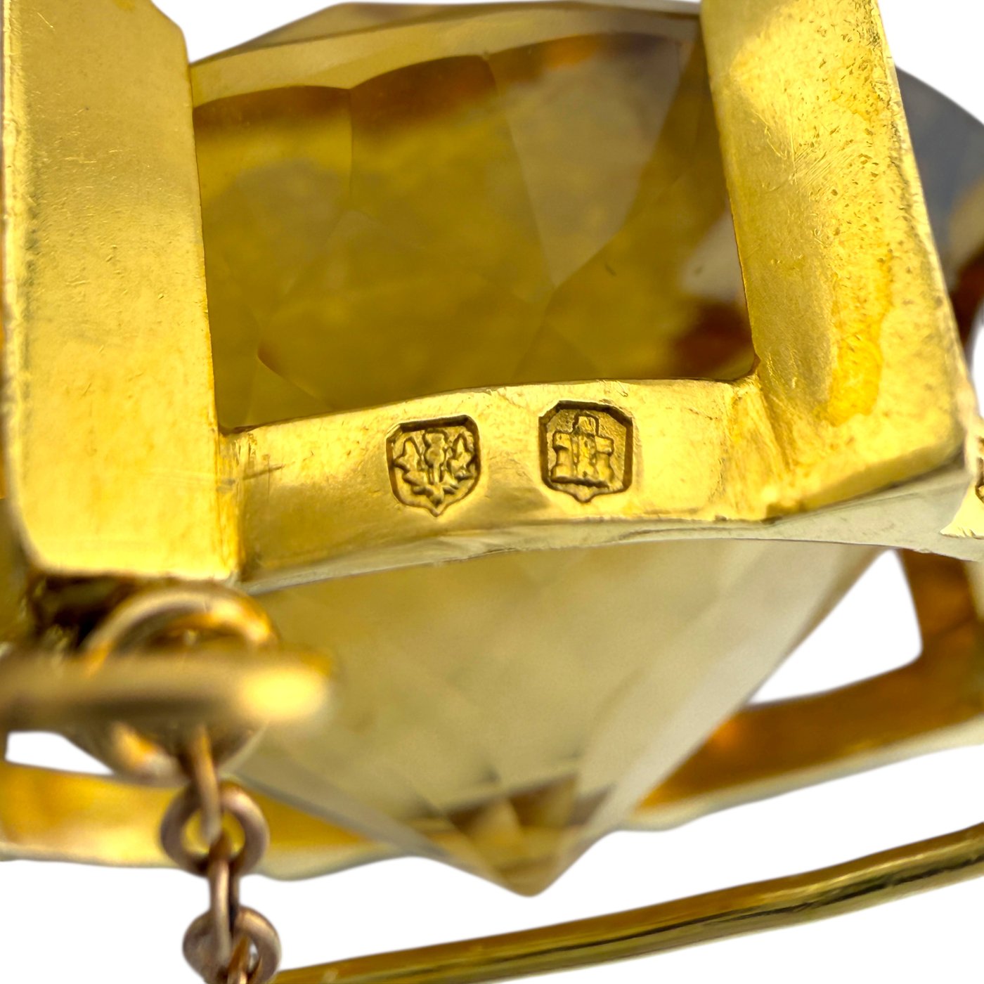 22K Yellow Gold Scottish Large Citrine Dynamic Polo Brooch