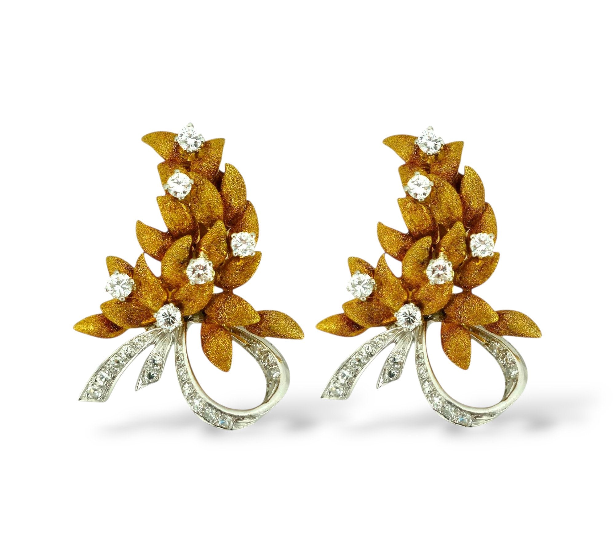 18K Yellow Gold Earrings with 44 Diamonds