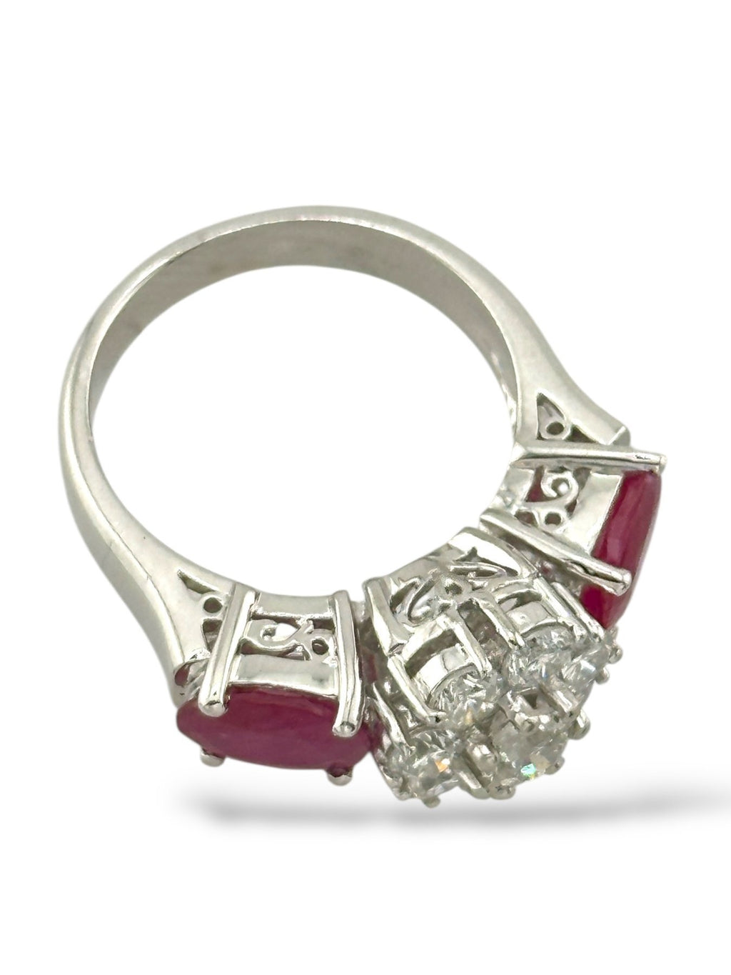 Platinum Ring with 5.1ct of Rubies and 1.01ct of Diamonds