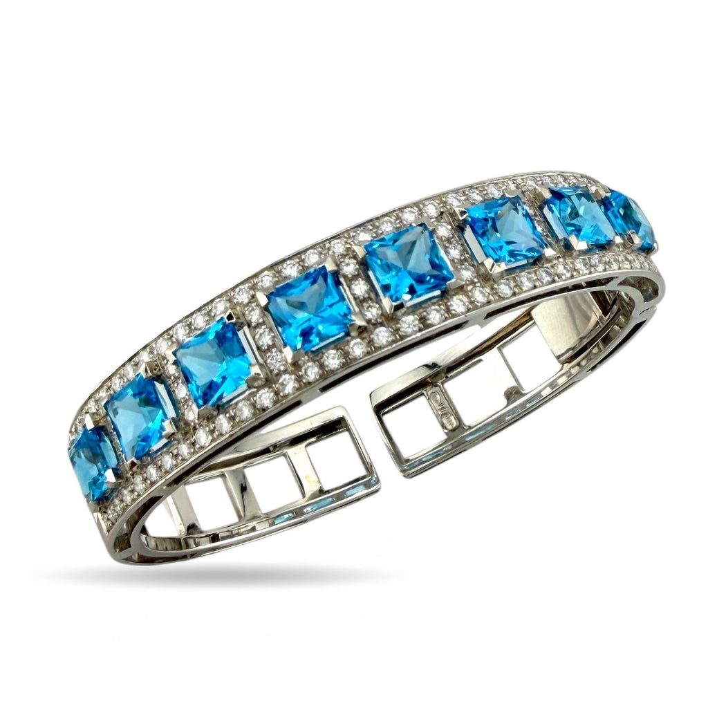 18K White Gold 2.8ct Diamond and Blue Topaz Bracelet