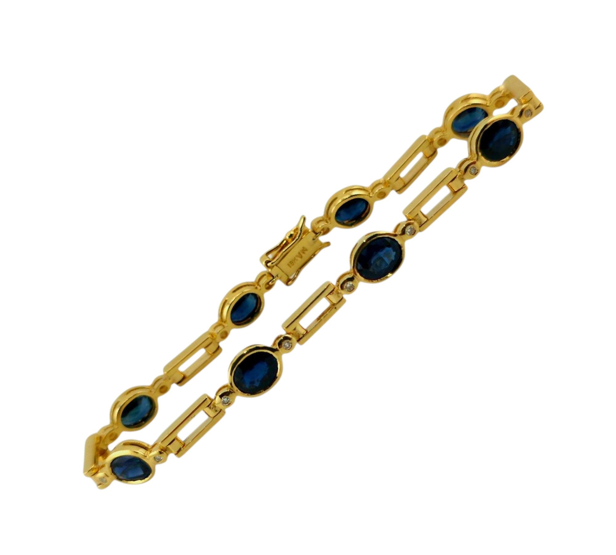 18 kt. Yellow gold,  18K Yellow Gold Bracelet with Oval Sapphires & Round Diamonds