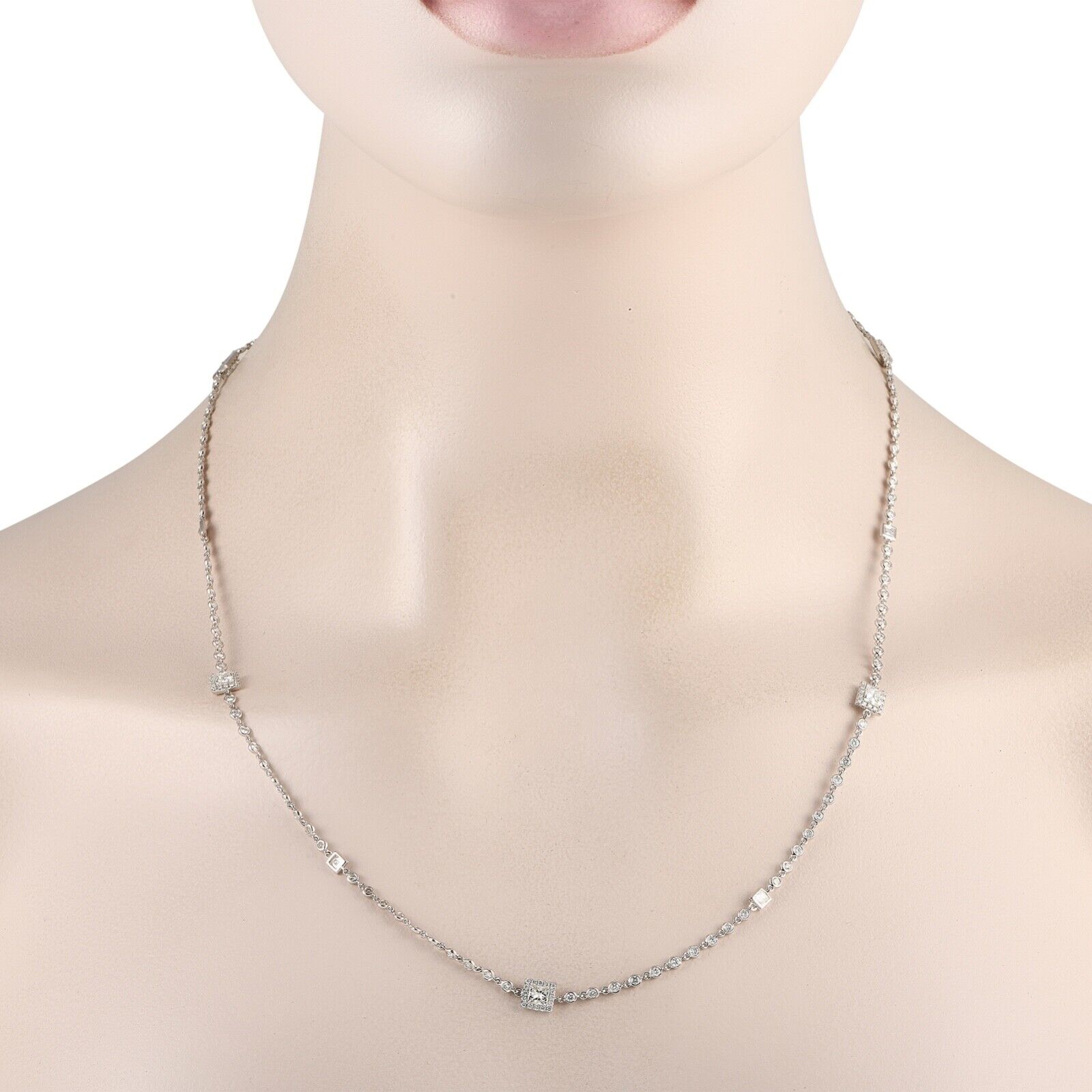 Stunning 18K White Gold 4.50ct Diamond Necklace