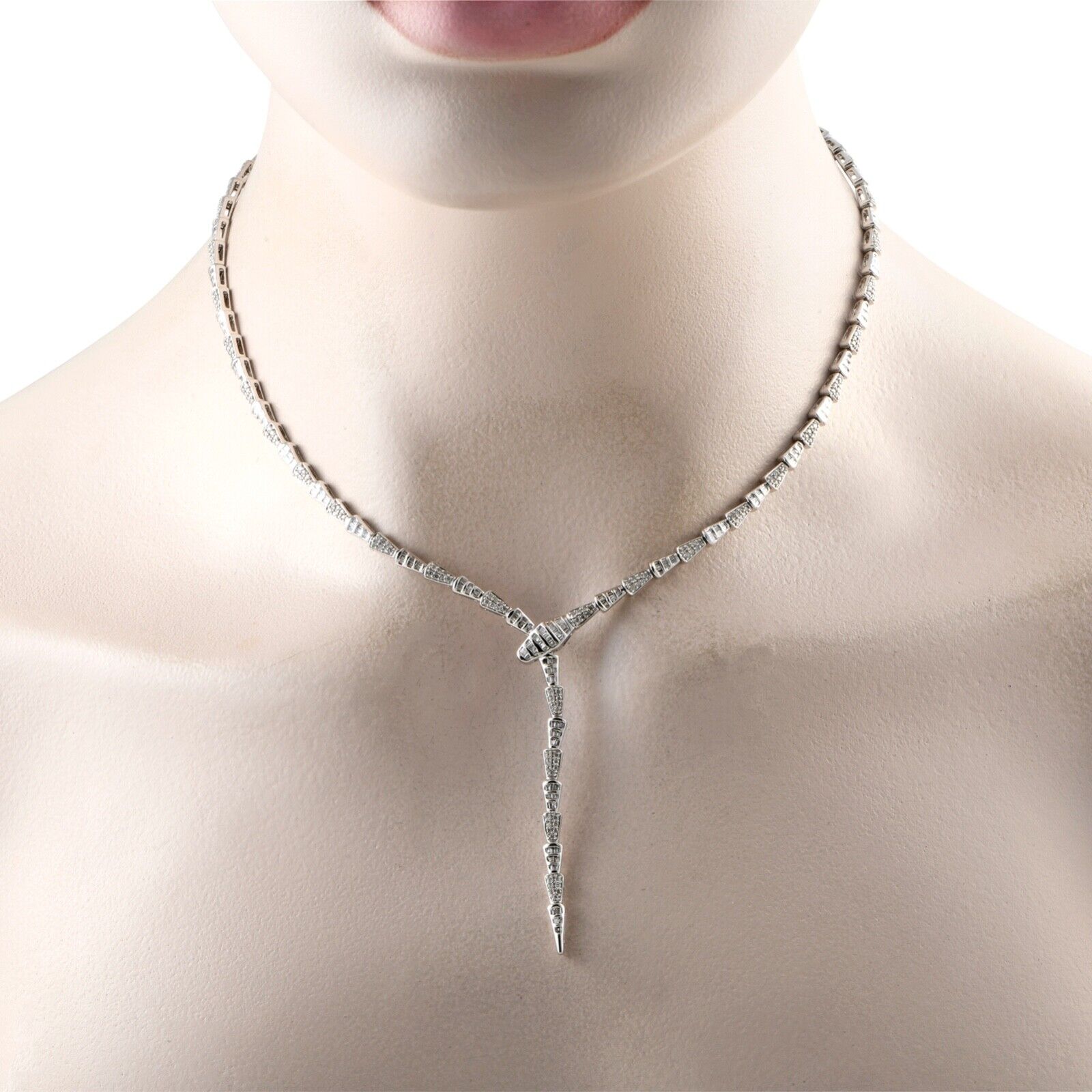 Lavish 14K White Gold 2.01ct Diamond Necklace