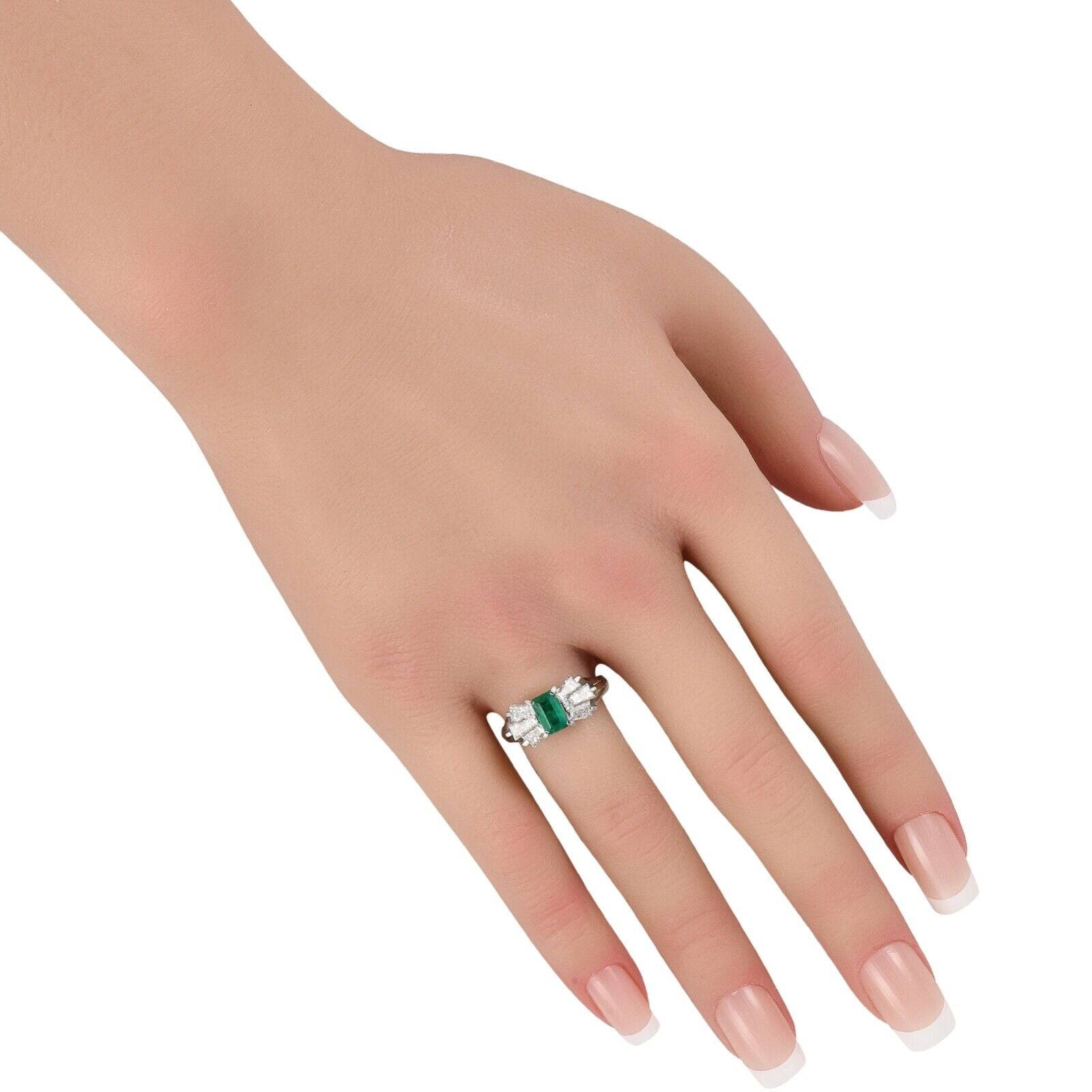 Beautiful Platinum 1.07ct Diamond and Emerald Ring