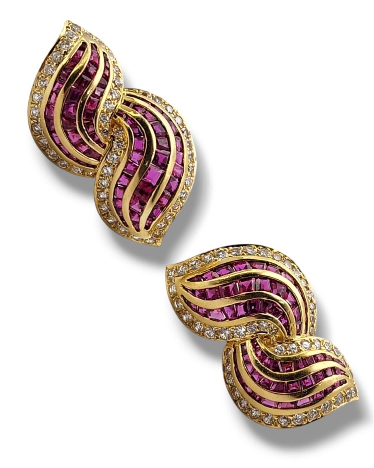 Gorgeous 18K  Gold Earrings with Diamonds &  Rubies 6.76Ct