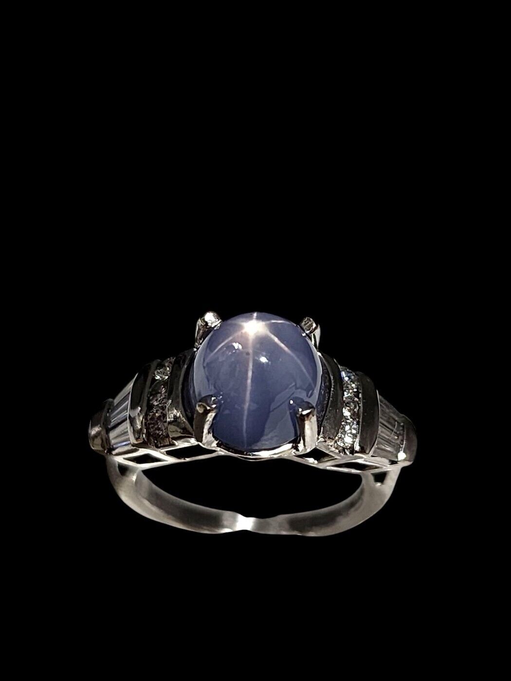 Amazing Star Sapphire And Diamond 0.15ct. tw. Platinum Ring