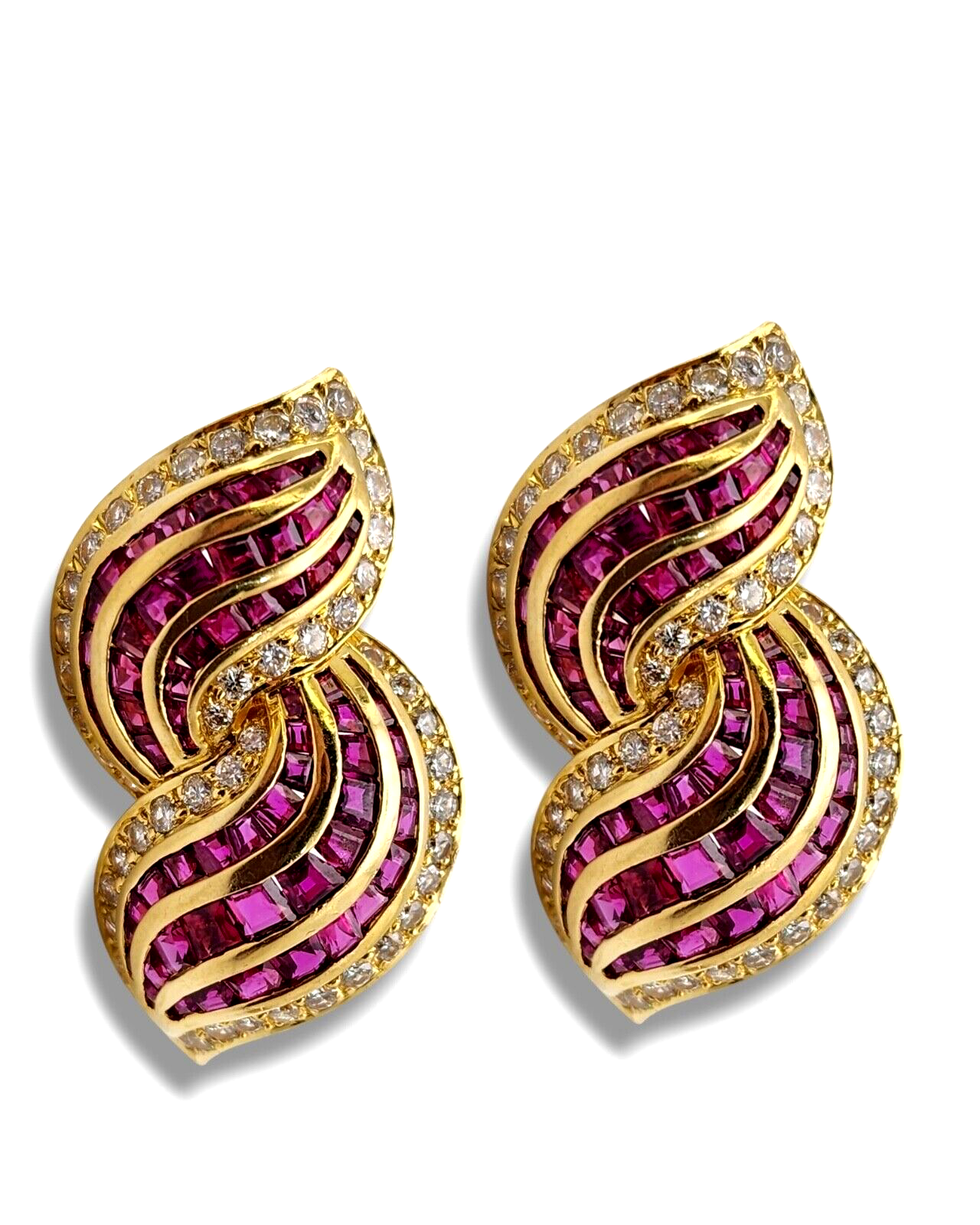 Gorgeous 18K  Gold Earrings with Diamonds &  Rubies 6.76Ct