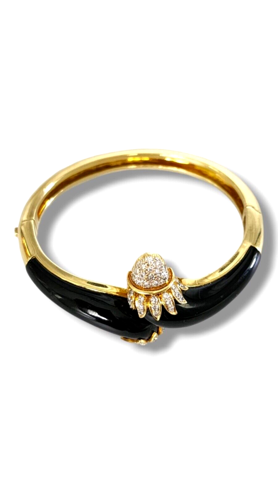 Amazing 1960s Diamond Onyx 18 Karat Yellow Gold Bangle Bracelet 60 Grams