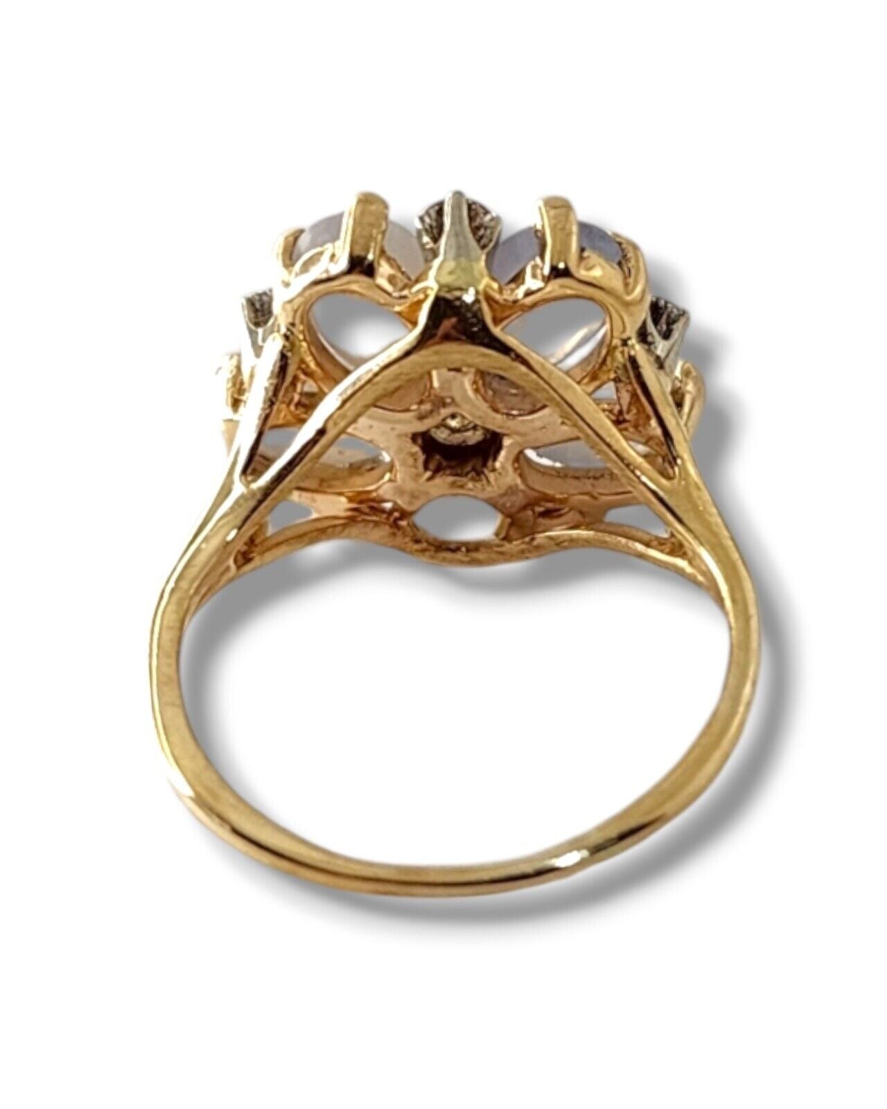 Beautiful 14K Yellow Gold Flower Design Ring with Diamonds - 0.54ct