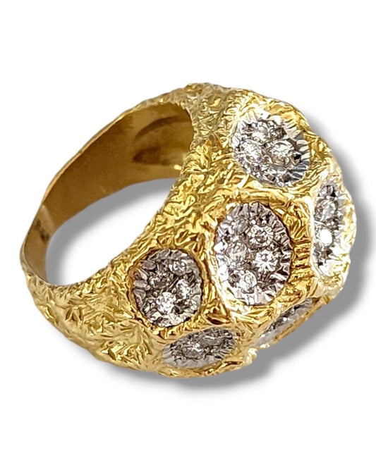 Gorgeous 18k Gold Ring with Diamonds 1.50 Carats
