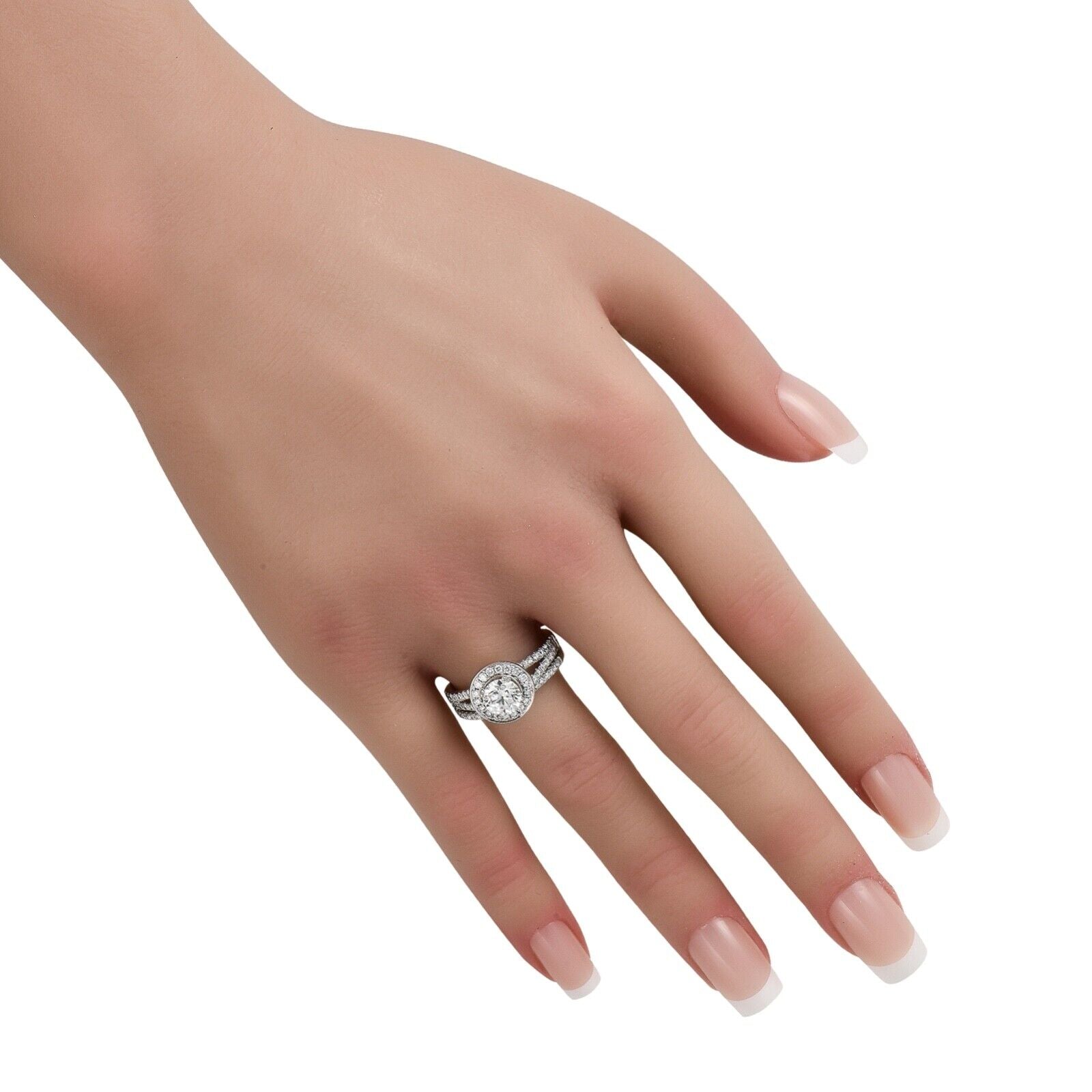 Beautiful 14K White Gold 1.75ct Lab Grown Diamond Ring