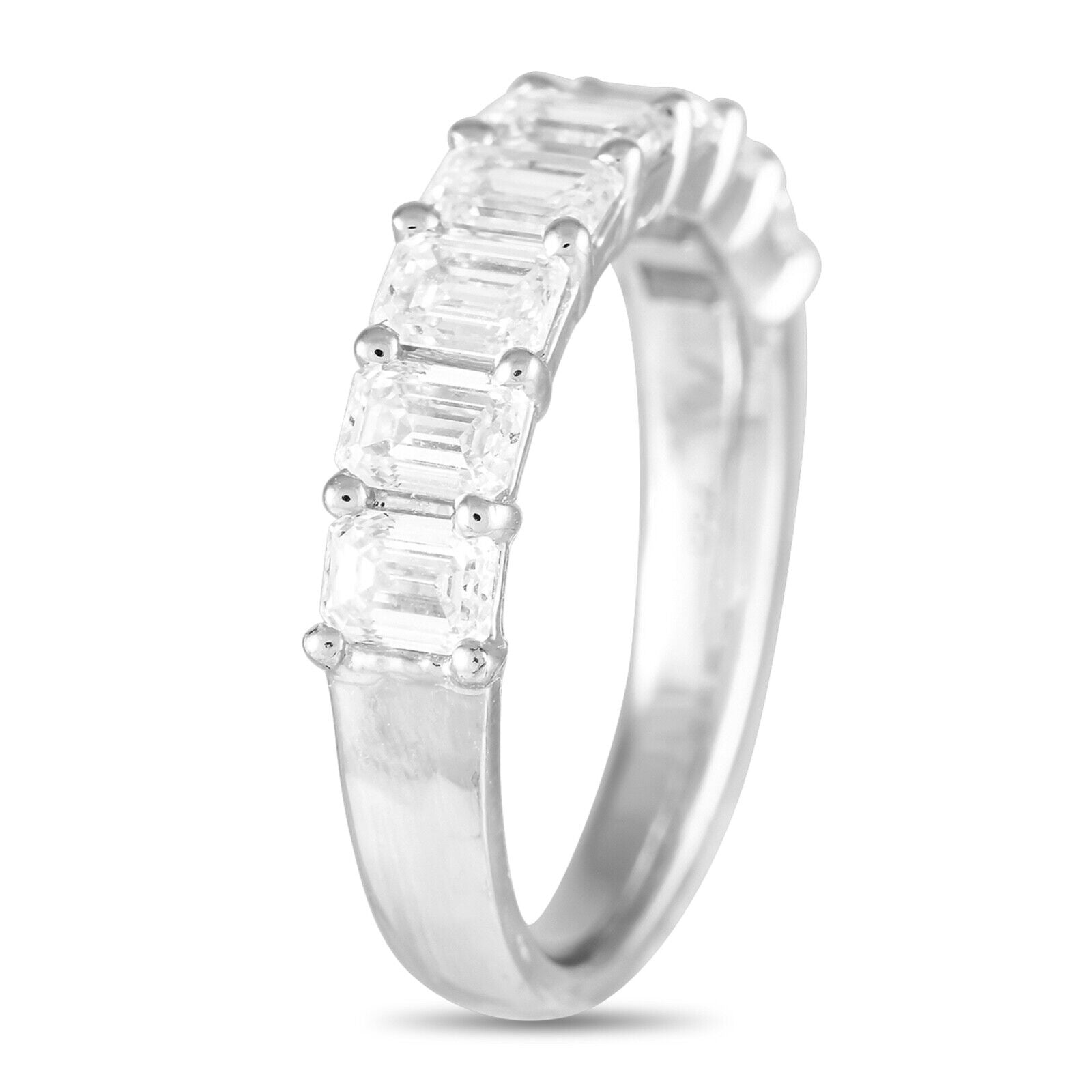 Gorgeous 18K White Gold 2.0ct Diamond Ring