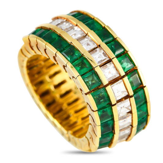 Lovely 18K Yellow Gold 1.0ct Diamond and Emerald Ring