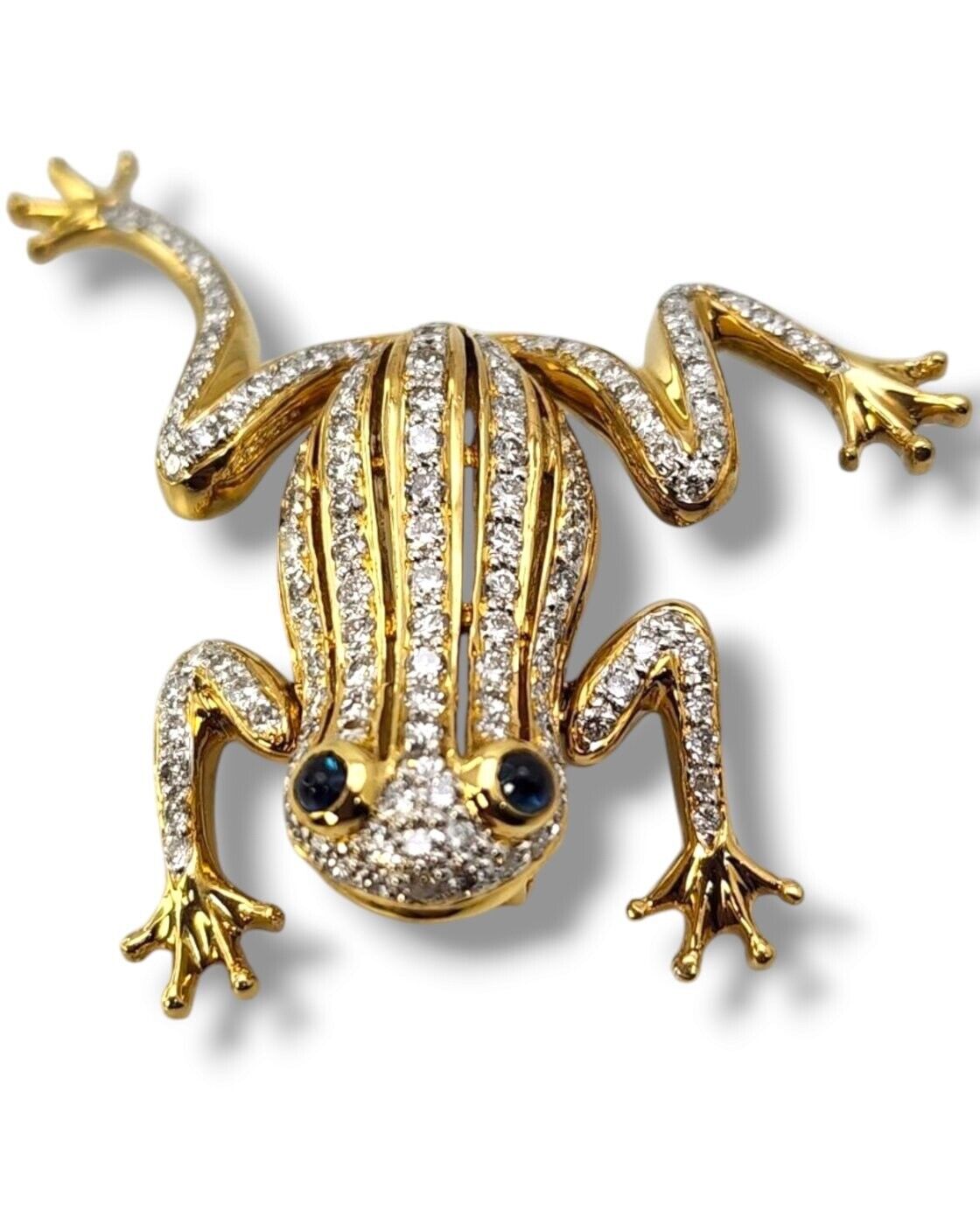 Lovely 18K Yellow Gold Frog Brooch with Diamonds and Sapphire Eyes