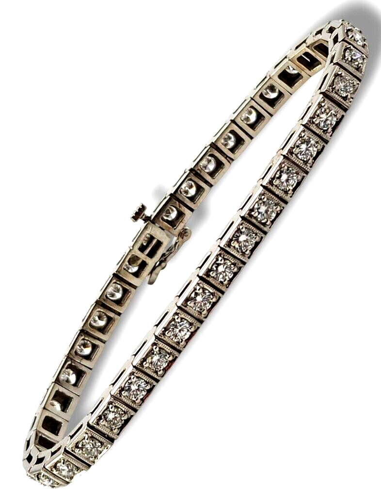 Vintage White 18K Gold and Diamond Bracelet 4.0 Carats