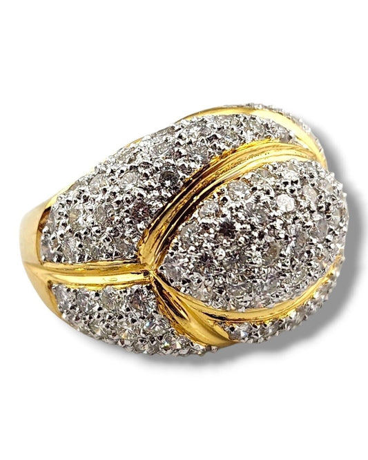 Gorgeous Large 18k Yellow Gold Cocktail 2.55 Carats Diamond Ring
