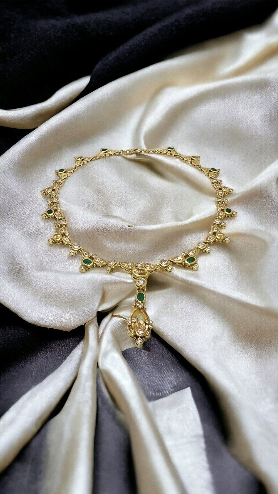 Judit Ripka Gorgeous 18K Gold Diamond Necklace