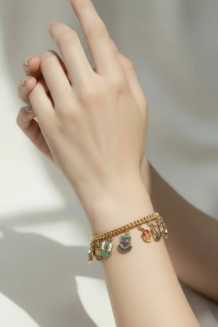 18 kt. Yellow gold, European & American Gold Travel Shield Bracelet, 18K Charm Bracelet