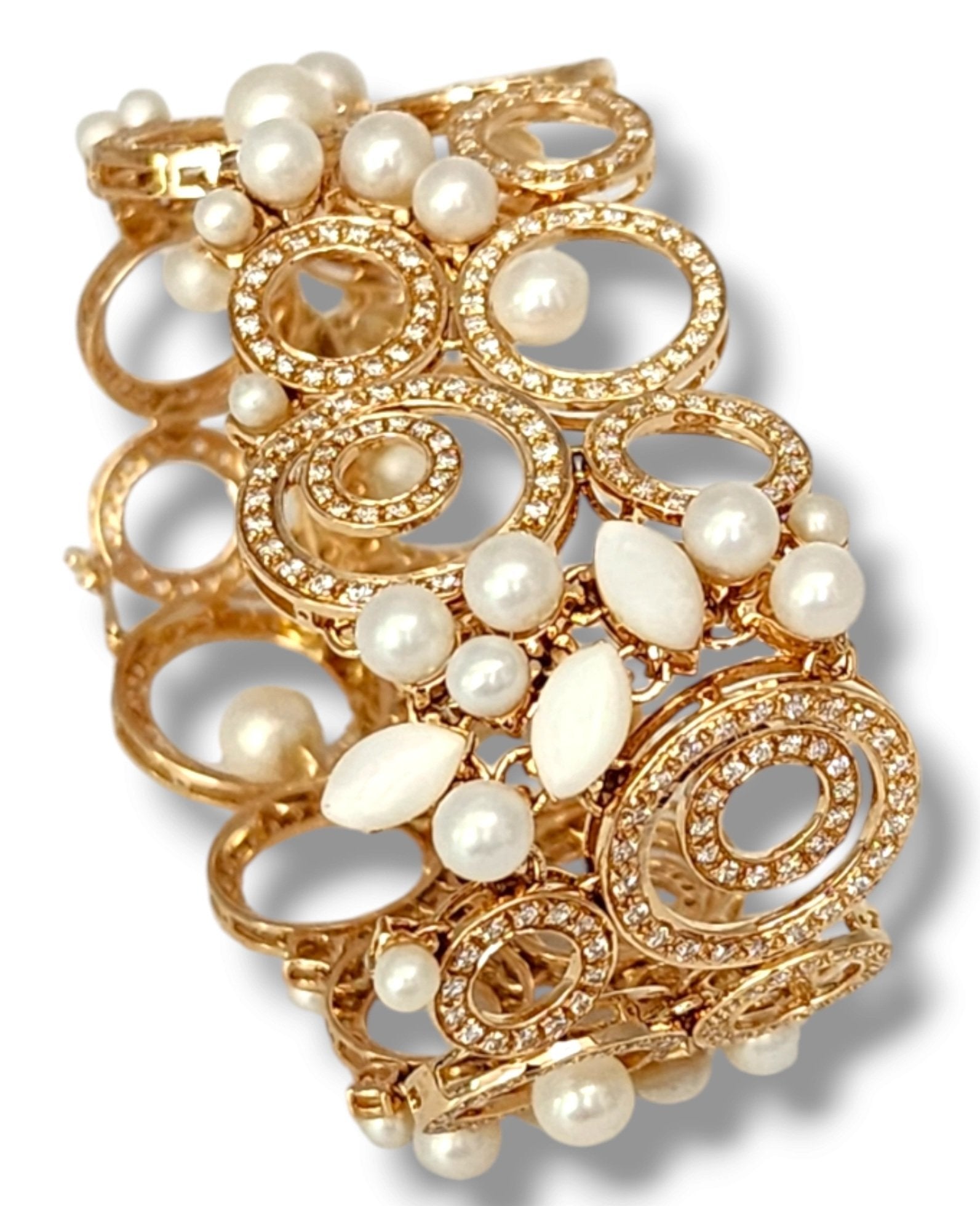 18K Gold and Diamond Bracelet 3.8ct