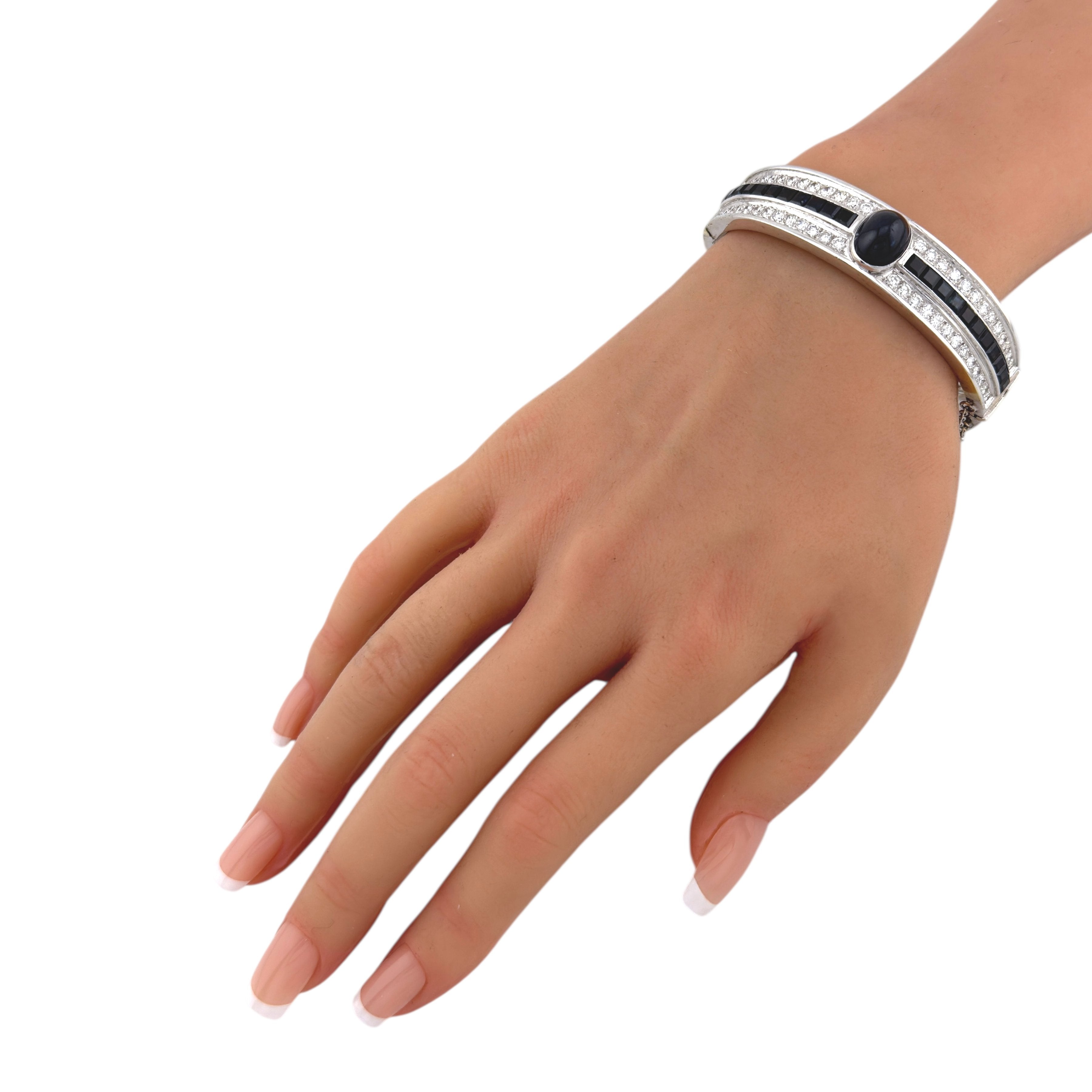 18 kt. Exclusive 18K White Gold 4.50ct Diamond and 9.65ct Sapphire Bracelet, White gold -  14.15ct. tw. Diamond (Natural)  - Diamond